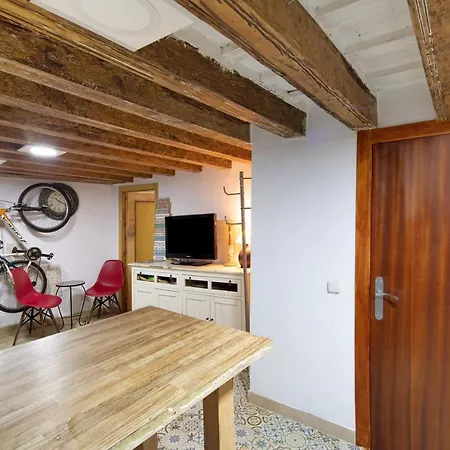 Cathedral Two Bedrooms Apartment
