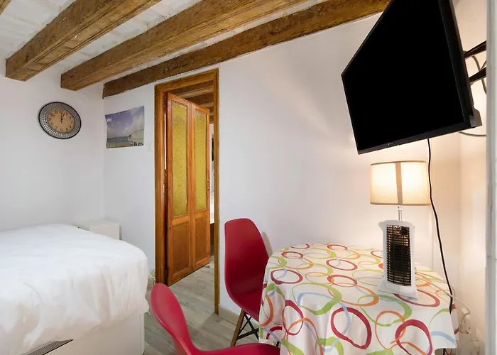 Cathedral Two Bedrooms *