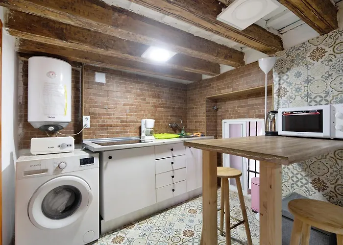 Cathedral Two Bedrooms Appartement *