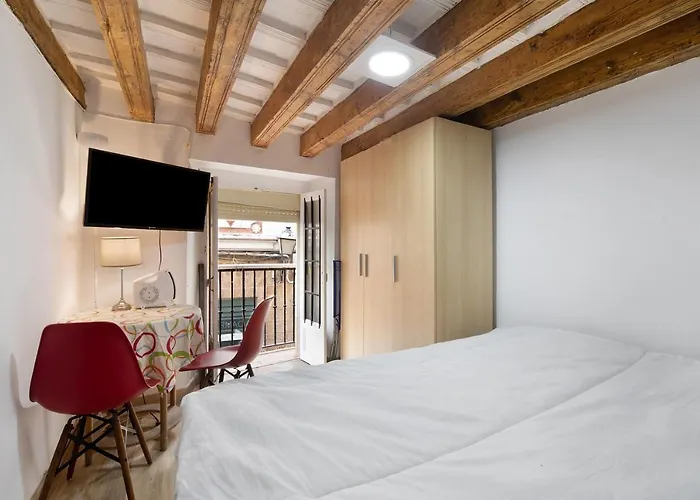 Cathedral Two Bedrooms *