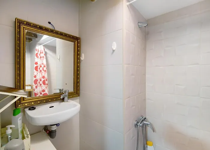 Cathedral Two Bedrooms Appartement