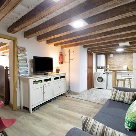 Cathedral Two Bedrooms *