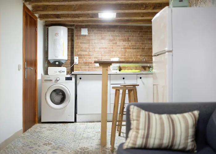 Apartment Cathedral Two Bedrooms *