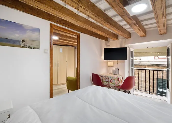 Cathedral Two Bedrooms *