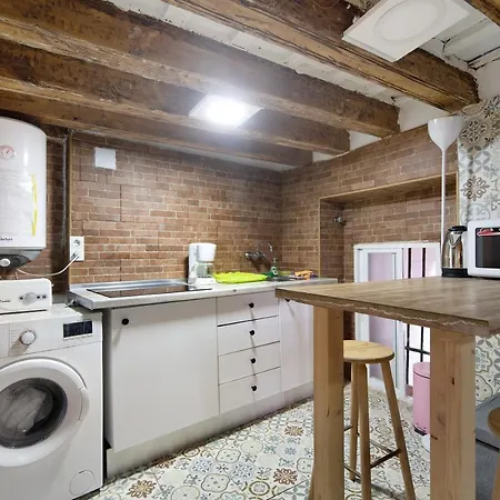 Cathedral Two Bedrooms 公寓 *